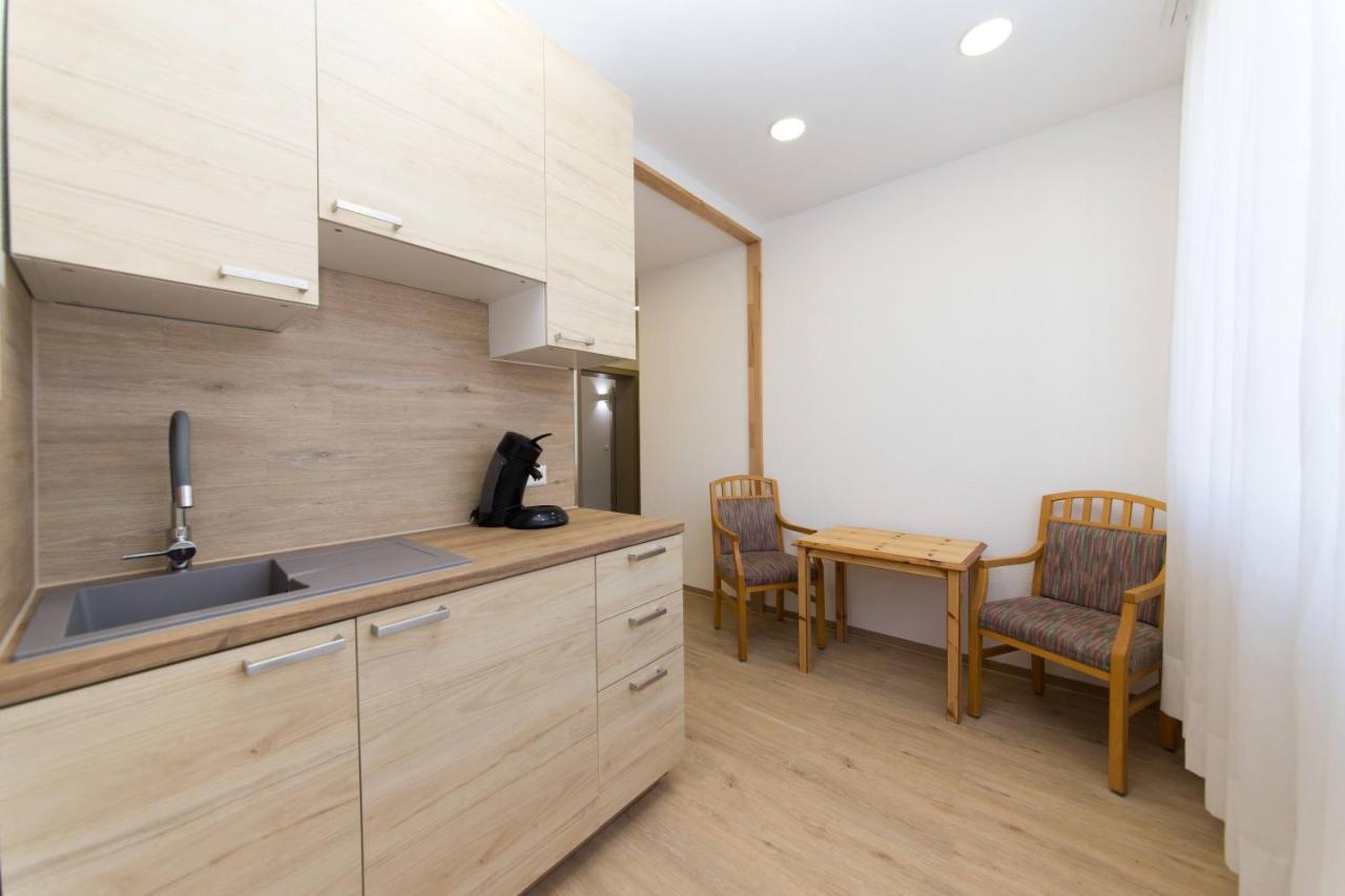 Apartamente Pfullingen Luaran gambar