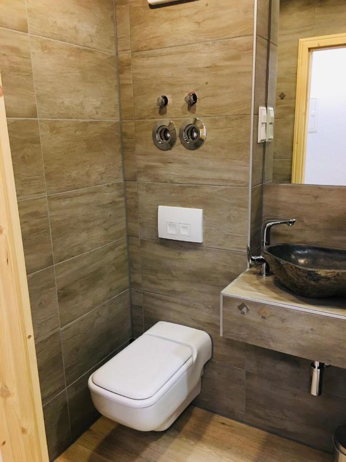 Apartamente Pfullingen Luaran gambar