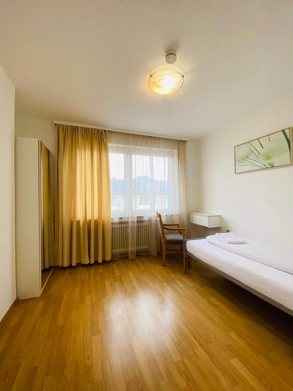Apartamente Pfullingen Luaran gambar